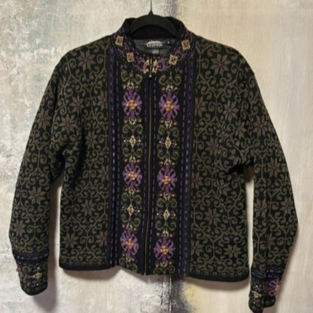 Icelandic Wool Handknit Zip Up Cardigan Sweater, S